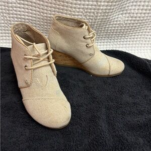 Toms Cream Wedge Ankle Shoes